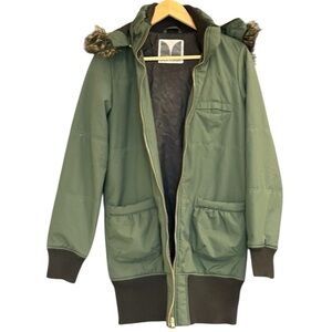 Couloir S Great Vintage condition hooded Green Puffer Jacket
